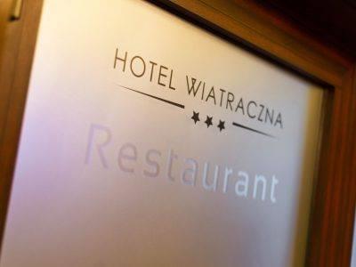 Wiatraczna Hotell Warszawa Eksteriør bilde